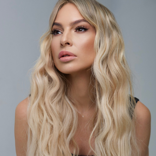Clip-In Extensions – Rooted Light Blonde