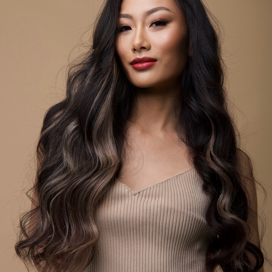 Clip-In Extensions – Brown Ash Highlight